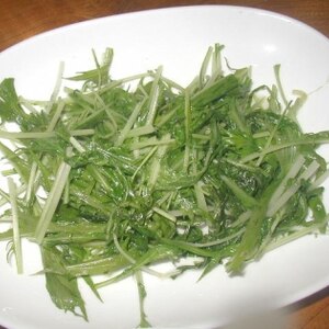 水菜のにんにく炒め